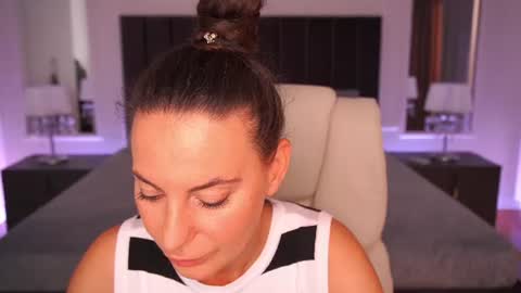 Snapshot of veroniicarose chatting on 07-14-26, 06:40 Veronica online show from 07-14-26, 06:40