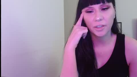 Snapshot of veronika_blak chatting on 10-09-25, 02:42 Miss Veronika Blak online show from 10-09-25, 02:42