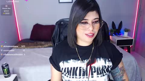 Miss Veronika online show from 02-15-25, 02:11