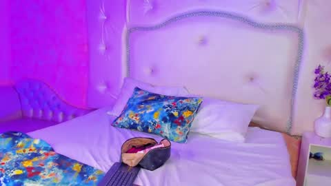 Veronika  online show from 07-24-26, 01:31