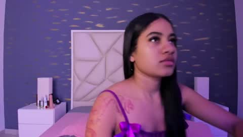 Snapshot of verosikaa chatting on 06-11-26, 11:30 Vero - Your Girl online show from 06-11-26, 11:30