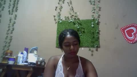 verronique1511 online show from 12-02-25, 06:36