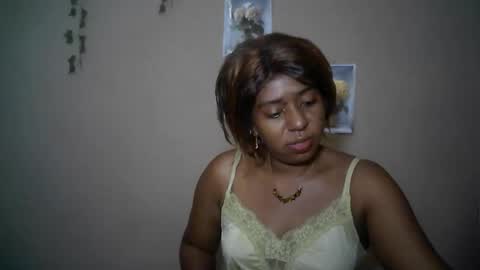 verronique1511 online show from 04-28-26, 04:06