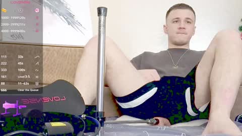Snapshot of vers_gay chatting on 12-21-24, 08:00 Ethan online show from 12-21-24, 08:00