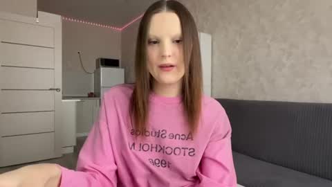 Karina followed me bb online show from 07-14-26, 12:33