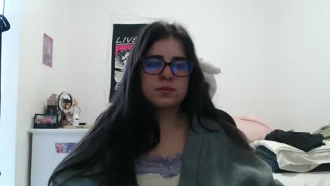 Snapshot of veruca99 chatting on 02-04-26, 10:54 veruca99 online show from 02-04-26, 10:54