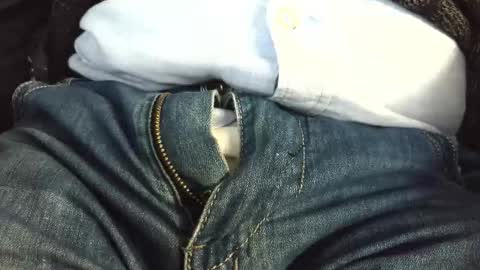 Erik online show from 12-03-25, 08:56