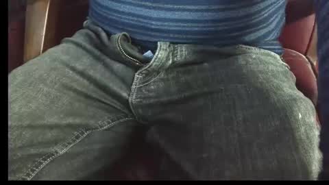 Erik online show from 04-28-26, 06:07