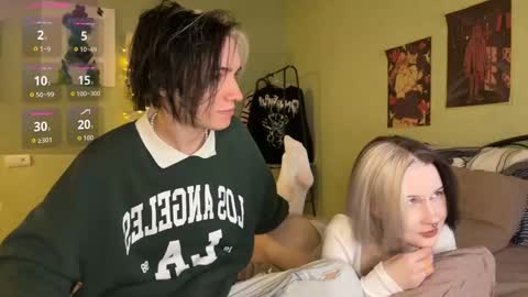 Snapshot of veryraretwins chatting on 11-18-25, 10:03 veryraretwins online show from 11-18-25, 10:03