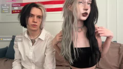 Snapshot of veryraretwins chatting on 04-04-26, 02:32 veryraretwins online show from 04-04-26, 02:32