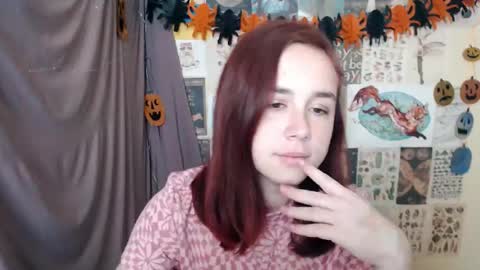 veryveryvery_shy online show from 10-09-25, 05:49