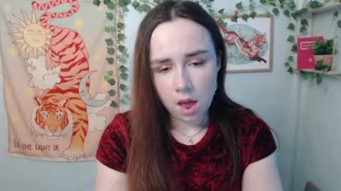 veryveryvery_shy online show from 07-18-26, 05:44