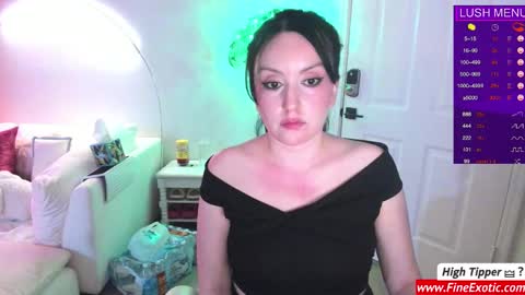 Snapshot of vesafine chatting on 12-19-24, 05:07 vesafine online show from 12-19-24, 05:07