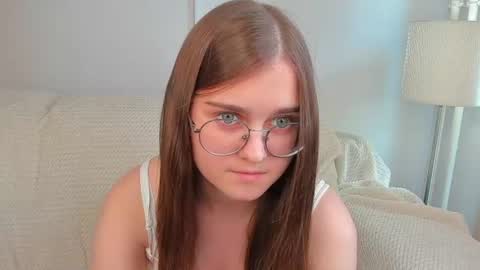 Emma  Sofa online show from 07-22-26, 02:20