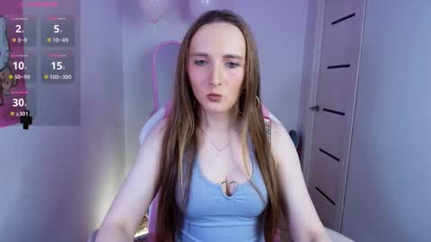 Snapshot of vi_luxxxy chatting on 02-18-26, 02:07 vi_luxxxy online show from 02-18-26, 02:07