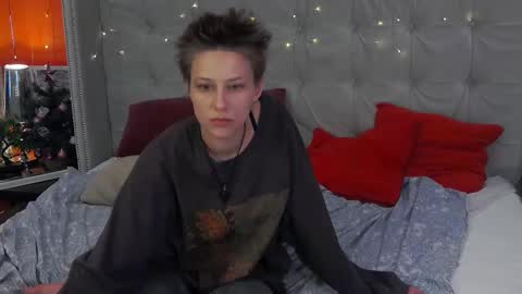 Snapshot of via_mayer chatting on 01-17-25, 03:55 Via online show from 01-17-25, 03:55