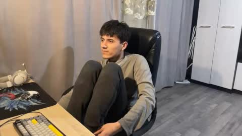 Snapshot of vialeras chatting on 01-07-26, 12:40 vialeras online show from 01-07-26, 12:40