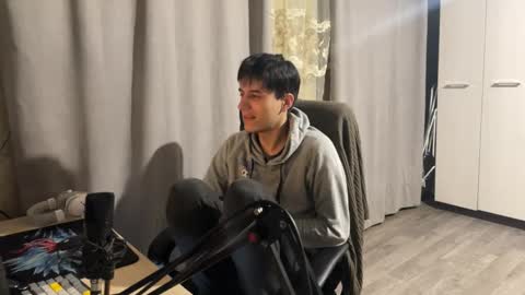 Snapshot of vialeras chatting on 01-18-26, 02:26 vialeras online show from 01-18-26, 02:26