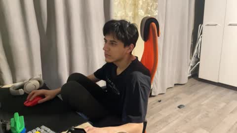 Snapshot of vialeras chatting on 02-09-26, 06:01 vialeras online show from 02-09-26, 06:01