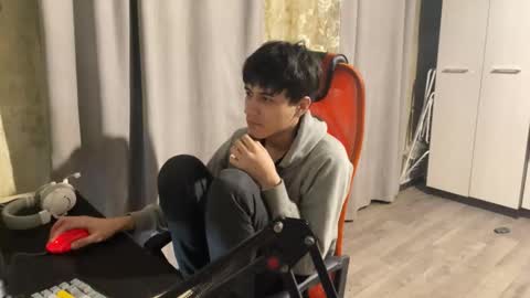 Snapshot of vialeras chatting on 02-10-26, 06:56 vialeras online show from 02-10-26, 06:56