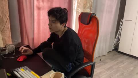 Snapshot of vialeras chatting on 02-27-26, 10:37 vialeras online show from 02-27-26, 10:37