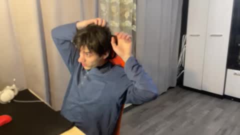 Snapshot of vialeras chatting on 03-07-26, 11:02 vialeras online show from 03-07-26, 11:02