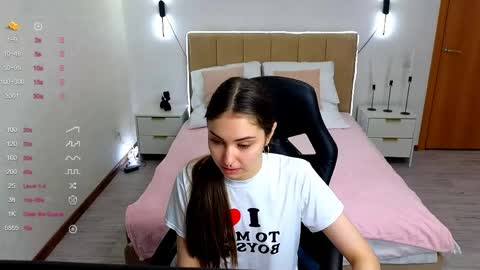 vibetwinkle online show from 05-12-26, 08:11