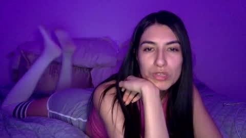 chloe online show from 01-09-25, 04:41