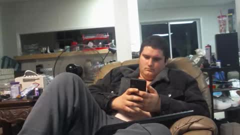 Snapshot of vicantis chatting on 12-03-25, 01:13 Matt online show from 12-03-25, 01:13