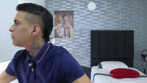 Snapshot of vicctorzc chatting on 12-13-24, 07:21 Victor cardenas online show from 12-13-24, 07:21