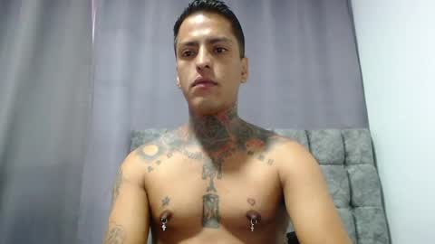 Snapshot of vicctorzc chatting on 07-09-26, 09:19 Victor cardenas online show from 07-09-26, 09:19