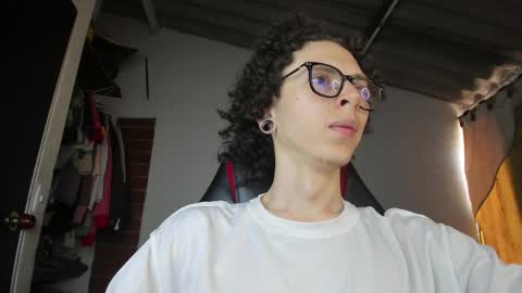 Vicent Brais online show from 02-02-26, 03:22