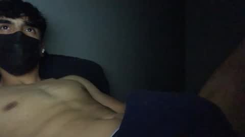 Snapshot of vicente24milf chatting on 11-11-25, 01:49 vicente online show from 11-11-25, 01:49