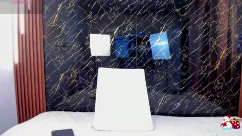 Snapshot of vichy_evans chatting on 01-09-26, 07:04 Vichy Everyday From 1400 to 2130 Col Time online show from 01-09-26, 07:04