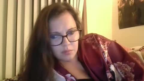 Snapshot of vichyde95 chatting on 10-13-25, 04:01 vichyde95 online show from 10-13-25, 04:01