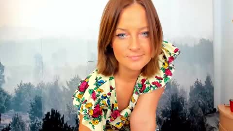Snapshot of viciousqueen chatting on 01-12-25, 12:55 ViciousQueenu can call me Laura online show from 01-12-25, 12:55