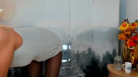 ViciousQueenu can call me Laura online show from 10-28-25, 02:53