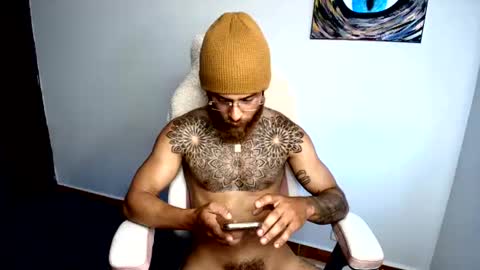 vickingcock7 online show from 08-04-26, 02:52