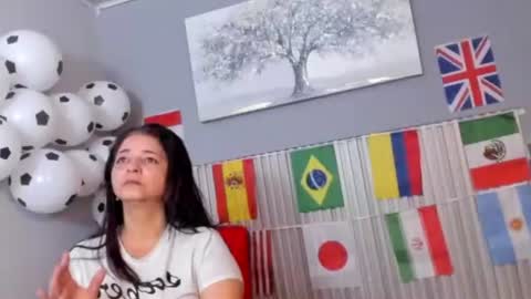  Vicky  online show from 06-18-26, 11:47