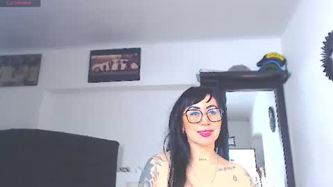 Vicky  online show from 07-17-26, 11:06
