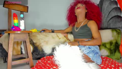 vicky manuela online show from 06-10-26, 02:23