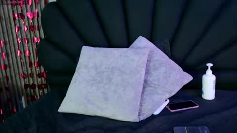 Snapshot of vicky_lopezz_ chatting on 03-12-26, 02:50 vicky_lopezz_ online show from 03-12-26, 02:50