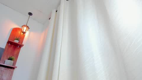 Snapshot of vicky_ruiz1 chatting on 02-13-25, 10:11 Vicky online show from 02-13-25, 10:11