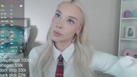 vickyfuckingdoll online show from 03-05-26, 01:56