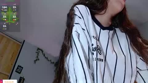 Victoria   online show from 10-29-25, 07:37