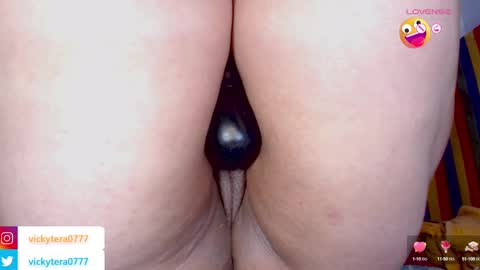 Snapshot of vickytera777 chatting on 02-02-25, 11:00 vickytera777 online show from 02-02-25, 11:00