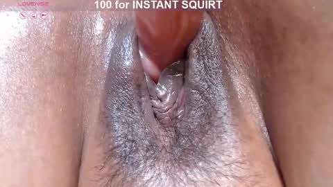 Snapshot of vickytera777 chatting on 10-05-25, 02:48 vickytera777 online show from 10-05-25, 02:48