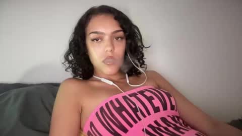 Goddess Victory  online show from 02-05-25, 06:56