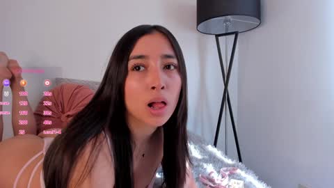 Victoria  online show from 02-04-25, 02:21