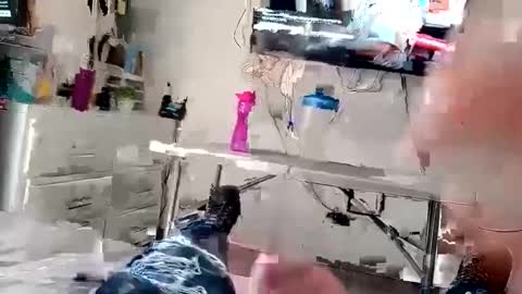 Snapshot of victor187713 chatting on 03-10-25, 10:13 Una y nos vamos online show from 03-10-25, 10:13